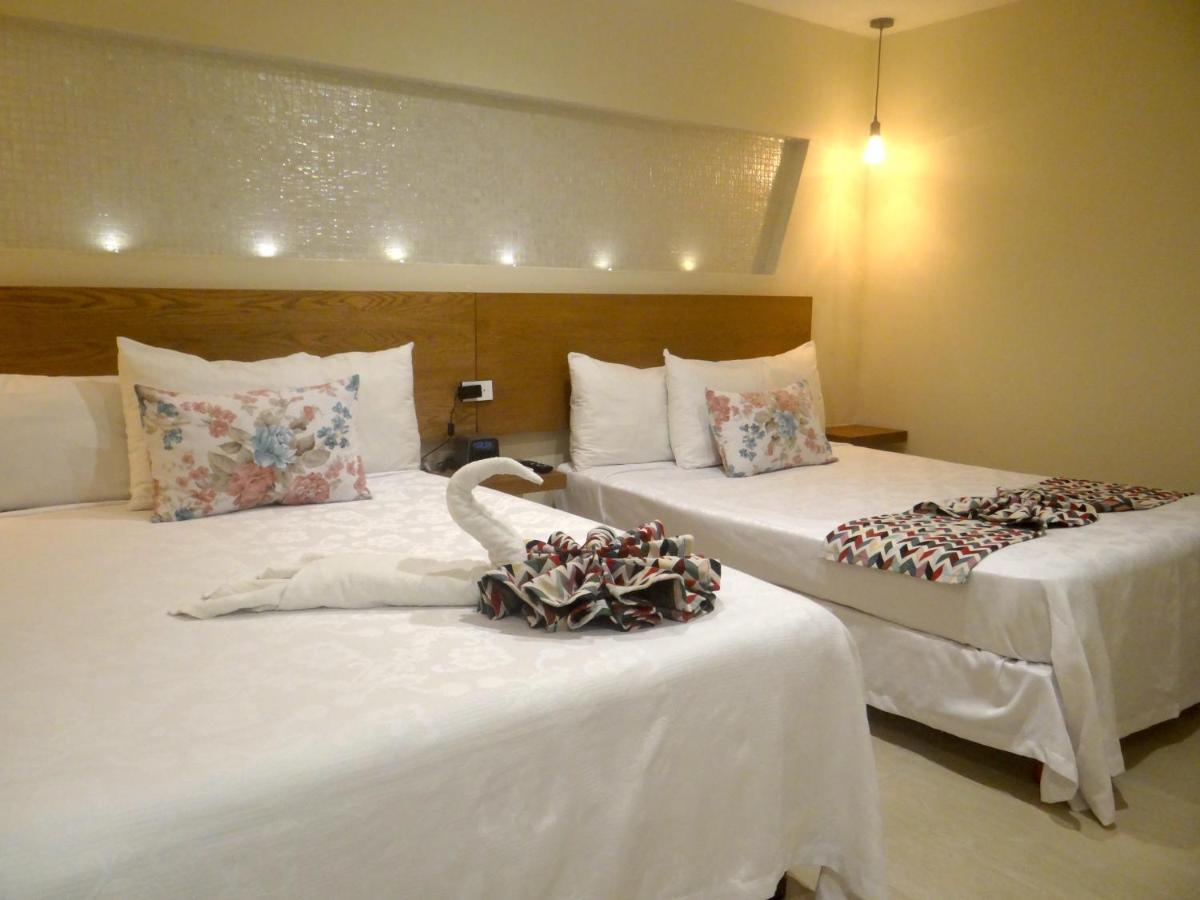 Brisas 10 Beachside Suites Cancún Exterior foto